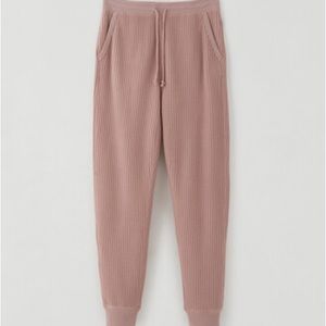 ROOTS stretch Waffle joggers in BLACK, size small